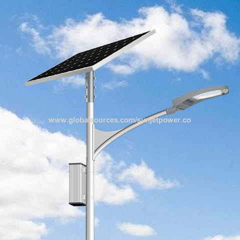 China Farola solar de 50w de alta eficiencia con lámpara LED