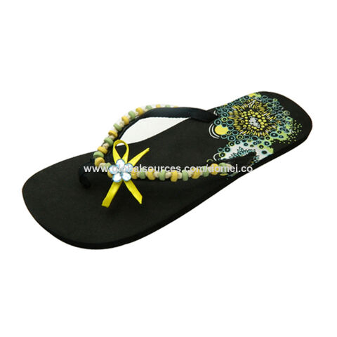 Schwarze Damen-Zehentrenner, flache Flip-Flop-Schuhe mit PU-Obermaterial mit Perlen