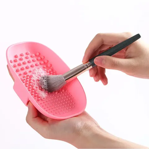 Brosse à silicone nettoyant pour oeufs de maquillage nettoyant pour  cosmétiques de nettoyage Brosses - Chine Outils de maquillage en silicone,  œuf en silicone