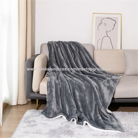 Manta de Lã de Cordeiro Espessa e Quente de Dupla Camada de Flanela para Cama - Ideal para o Inverno for sale at factory direct price