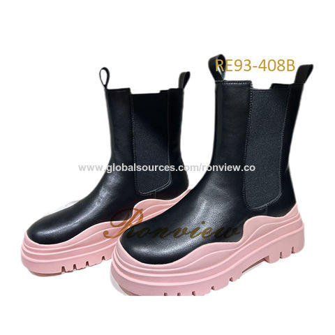 Botas casuales de invierno y otoño para mujer, fabricadas en cuero sintético con suela de goma de plataforma de tacón grueso. Se aceptan colores personalizados. for sale at factory direct price