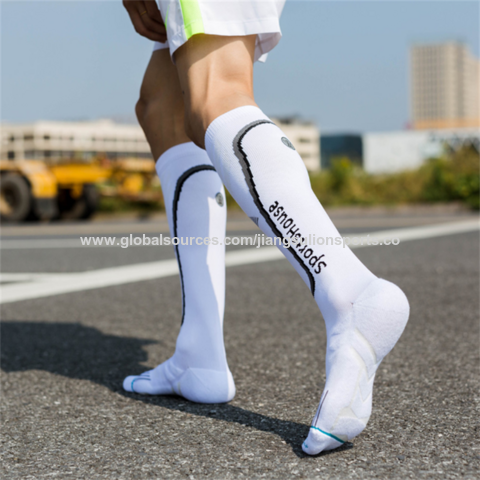 Chaussette de sport de compression multifonctionnelle et esthétique pour le fitness for sale at factory direct price