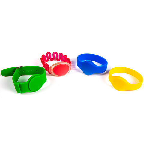 Pulsera RFID NFC de silicona impermeable LF/HF con chip NFC y muestras gratuitas for sale at factory direct price