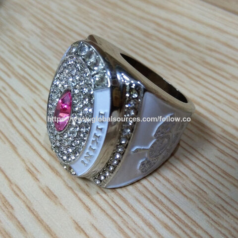 Anillo de aleación de zinc con piedras, diamante, anillo de níquel, anillo Champion Bikini USA. Joyería de moda al por mayor.