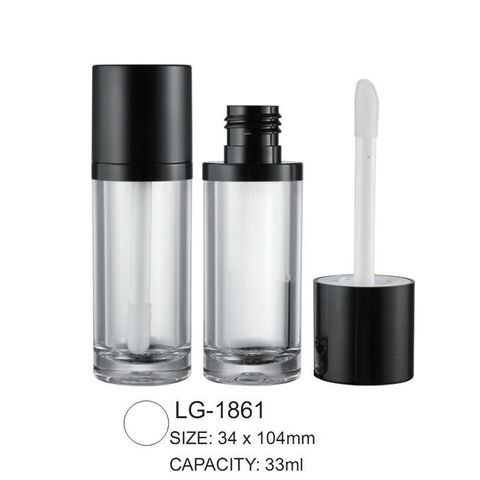 BLACK & GOLD LIPSTICK CONTAINER, Box, Production Capacity: 5ML