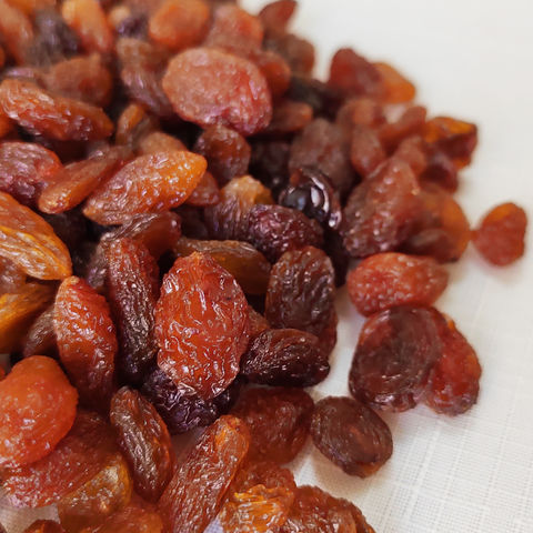 Buy Wholesale China A Grade Red Seedless Raisins Large Size Dried Red ...