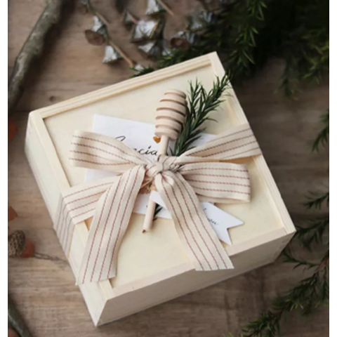 How to Make Craft Box Gifts (with Custom Packaging)