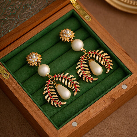 Boucles d'oreilles pendantes vintage en alliage avec perles, style cour française