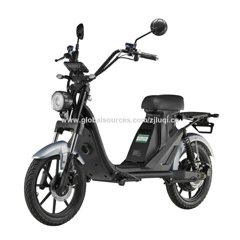 E moped with online pedals