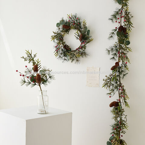 Wholesale Mini Red Berry Picks Christmas Decorated Wreaths with Artificial  Flowers Green Leafy Berries Picks - China Christmas Decoration and  Artificial Green Branches price