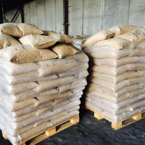 grade top europe wood pellets 15