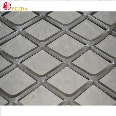 Buy Wholesale China Carbon Steel Expanded Metal Mesh Grille For Animal  Flooring & Expanded Metal Mesh at USD 14.3