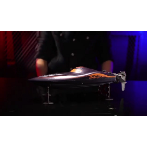 Bateau RC Wheelfun RTR – Jet Boat Avec Redressement Automatique – Lumières LED – Portée 200 M – ABS Imperméable – Batterie 7,4 V 1500 MAh – Vert