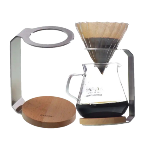 pour over coffee maker perfect hand