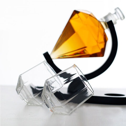 Glassware Factory Direct Exporting Premium Glass Whisky Decanter with Lid -  China Glass Wine Bottle and Glass Whisky Bottle price