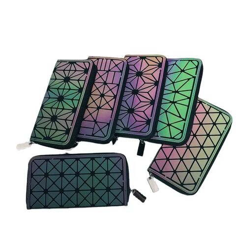 Buy Wholesale China Accept Custom Logo Geometric Luminous Long Wallets  Women Holographic Reflective Coin Purse Card Holder Clutch With Zipper  Pocket & Coin Purse at USD 3.28