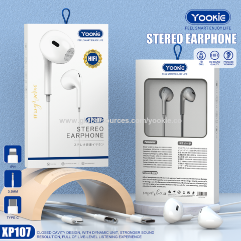 Apple EarPods Headphones with Lightning Connector, Wired Ear Buds for  iPhone with Built-in Remote to Control Music, Phone Calls, and Volume