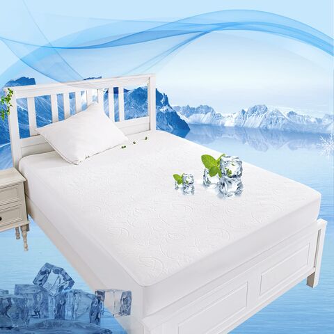 Waterproof Mattress Protector Bedspread One-Piece Urine-Proof Breathable  Mattress Cover Thickened Cotton-Padded Dust Cover