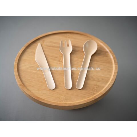 1 set of 3 pieces with spoon and fork microwavable clamshell leak