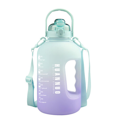 Achetez en gros Pas Cher Demi Gallon En Plastique Sport Paille Bouteille  D'eau En Plastique Avec Motivation Temps Marqueur Deux Façons De Boire  Chine et Bouteille D'eau En Plastique à 4.27 USD