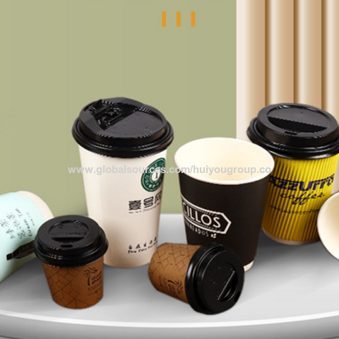 Tasses En Papier Dans Un Porte-tasse Pour Le Café à Emporter