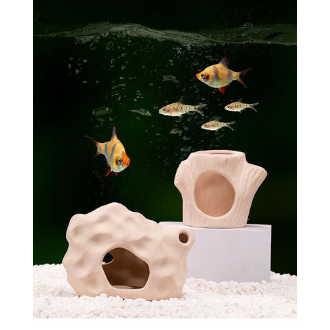 Aquarium Décor: Wholesale Fish Tank Supplies