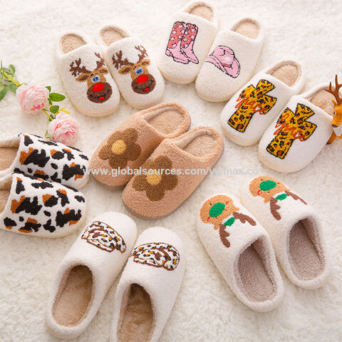 Max store slippers price