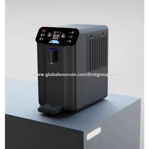 2023 NEW portable water generator which extracts water from the air