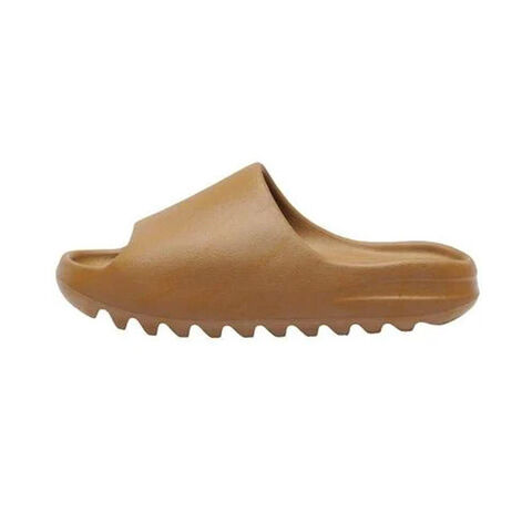 yeezy beach slippers