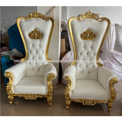 Sillón de madera maciza dorado con respaldo alto para vestíbulo de hotel, tela de fondo de fotografía de alta gama, venta al por mayor para hoteles