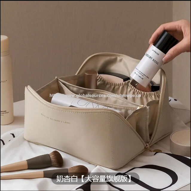 Nouveau : Grande Trousse de Toilette de Voyage Imperméable, Sac Cosmétique en PU Souple pour Femmes - Découvrez notre collection! for sale at factory direct price