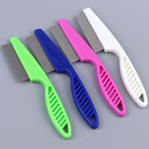 Tick comb outlet for dogs