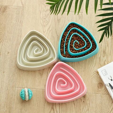 Buy Wholesale China Portable Customized No-slip Pet Plastic Triangular