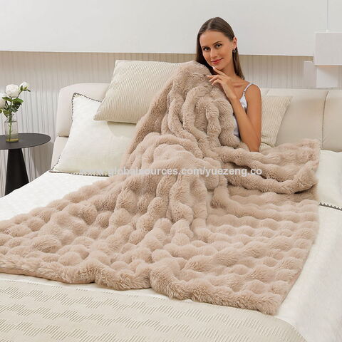 Solid Reversible Fuzzy Lightweight Long Hair Shaggy Blanket Fluffy Cozy Plush  Fleece Comfy Microfiber Fur Blanket for Couch Sofa Bed - China Shaggy  Blanket and Fleece Blanket price