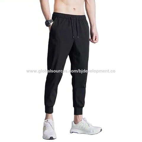 Vente directe d'usine vêtements de fitness pantalons de sport Pantalons d'extérieur en soie glacée pour hommes Pantalons décontractés pour hommes Pantalons de jogging longs de sport décontractés for sale at factory direct price