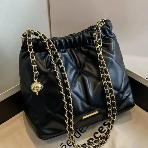 New trendy handbags best sale