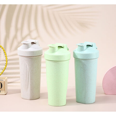 Gourde shaker écologique biodégradable de 600 ml en paille de blé avec couvercles, bouteille d'eau de sport pour mélanger les poudres for sale at factory direct price