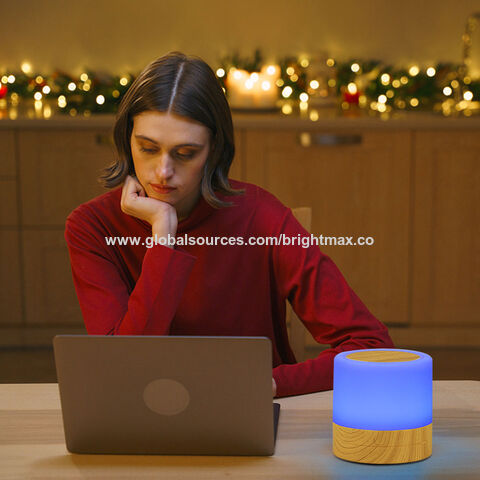 Nueva Lámpara de Noche Inteligente RGB con Función de Luz Nocturna para Dormitorio for sale at factory direct price