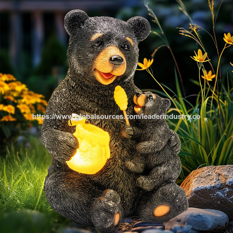 BSCI Factory Solar Garden Statues Loving Bear Figurine Lights for Outdoor for sale at factory direct price