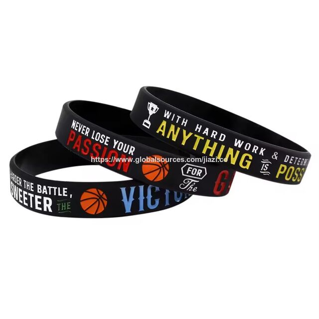 Vente en gros de bracelets en silicone gaufrés imprimés bon marché, machine de fabrication de bracelets, bracelets en silicone personnalisés pour cadeaux personnalisés
