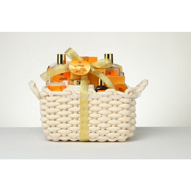 Kit de Regalo Spa al por Mayor Personalizado y Colorido OEM y ODM: Gel de Ducha, Fragancia, Baño, Cuidado Corporal para Fiestas for sale at factory direct price
