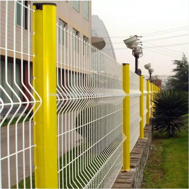 لوحة سياج شبكة سلكية ملحومة منحنية مثنية بعمود مربع رخيص for sale at factory direct price