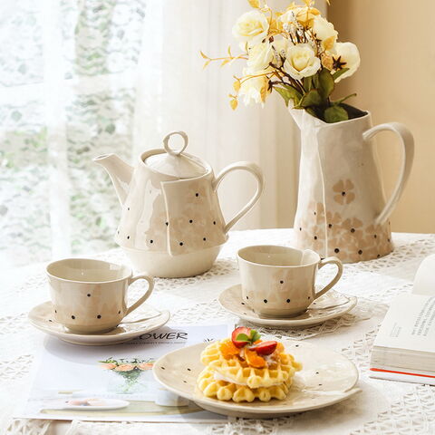 Service à café créatif de style vintage simple avec forme irrégulière - Théière en céramique, tasse, soucoupe, plat, service à thé for sale at factory direct price