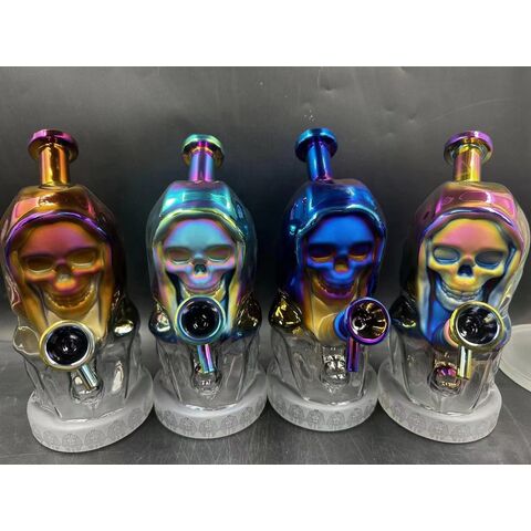 Vente en gros de pipes à eau en verre en forme de crâne, électroplaquées et colorées au pistolet for sale at factory direct price