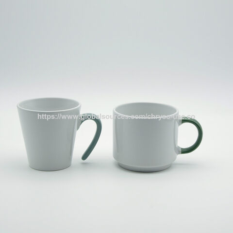 Heiß verkaufende Tasse mit Logodruck, farbigem Henkel und weißen Tassen