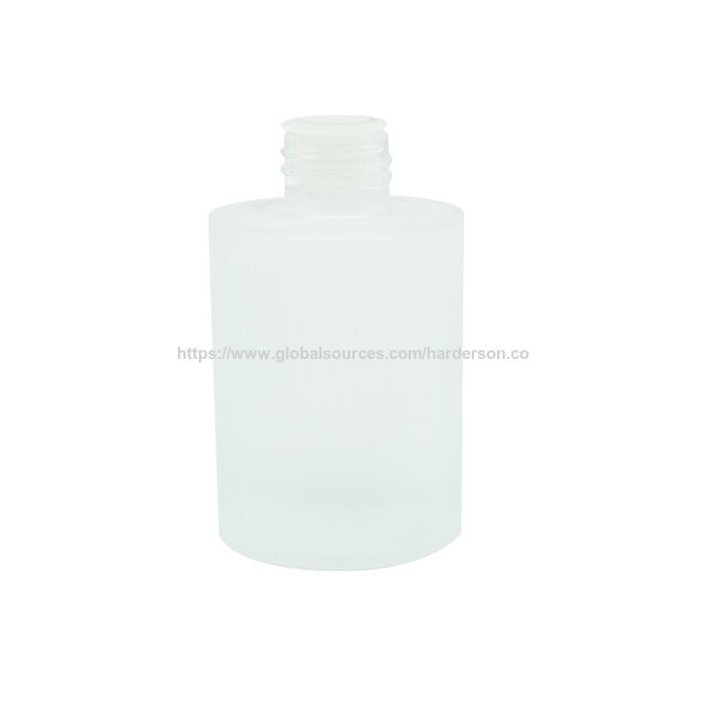 Venta al por mayor de frascos difusores de aroma para el hogar Harderson de 110 ml, transparentes y esmerilados, ambientador con tapa dorada for sale at factory direct price