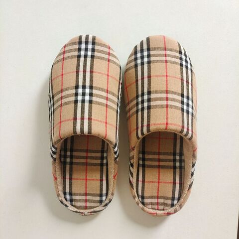 Custom free sample luxury house slippers faux fur slippers baby slippers men's slippers smile face slippers