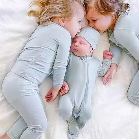 2-teiliges Baby Schlafanzug-Set, 95% Bambus 5% Spandex, Langarm Leggings - Baby Nachtwäsche Set im Großhandel for sale at factory direct price