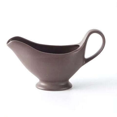 Großhandel Matte Farbe Restaurant Keramik Sauciere für Restaurant Geschirr Hotel Porzellan Glasur Milchkanne for sale at factory direct price