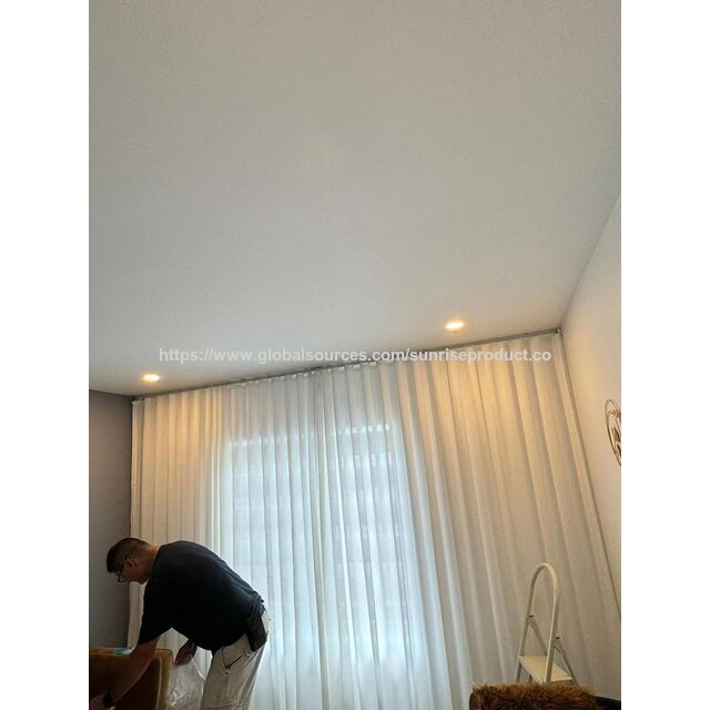Fabricante de Cortinas Modernas Minimalistas de Alta Calidad y Ensueño, Persianas Verticales Motorizadas y Translúcidas para Ventanas